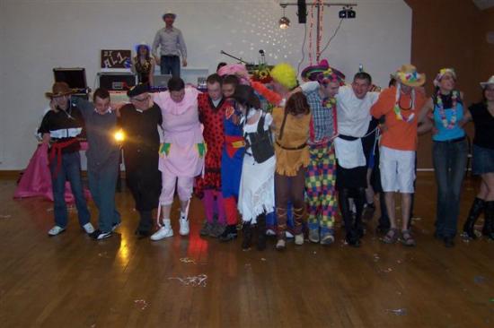 Remise maillots ,et  table  740 ITTF le 17-10-2009